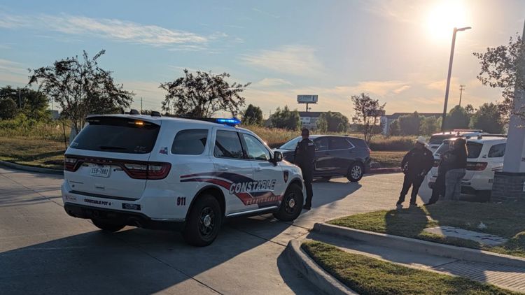 15-year-old riding electric scooter involved in crash near FM 1960, deputies say — KHOU 11 (Houston), New Braunfels Community news